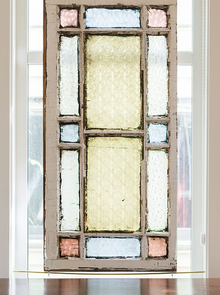 Interior vertical